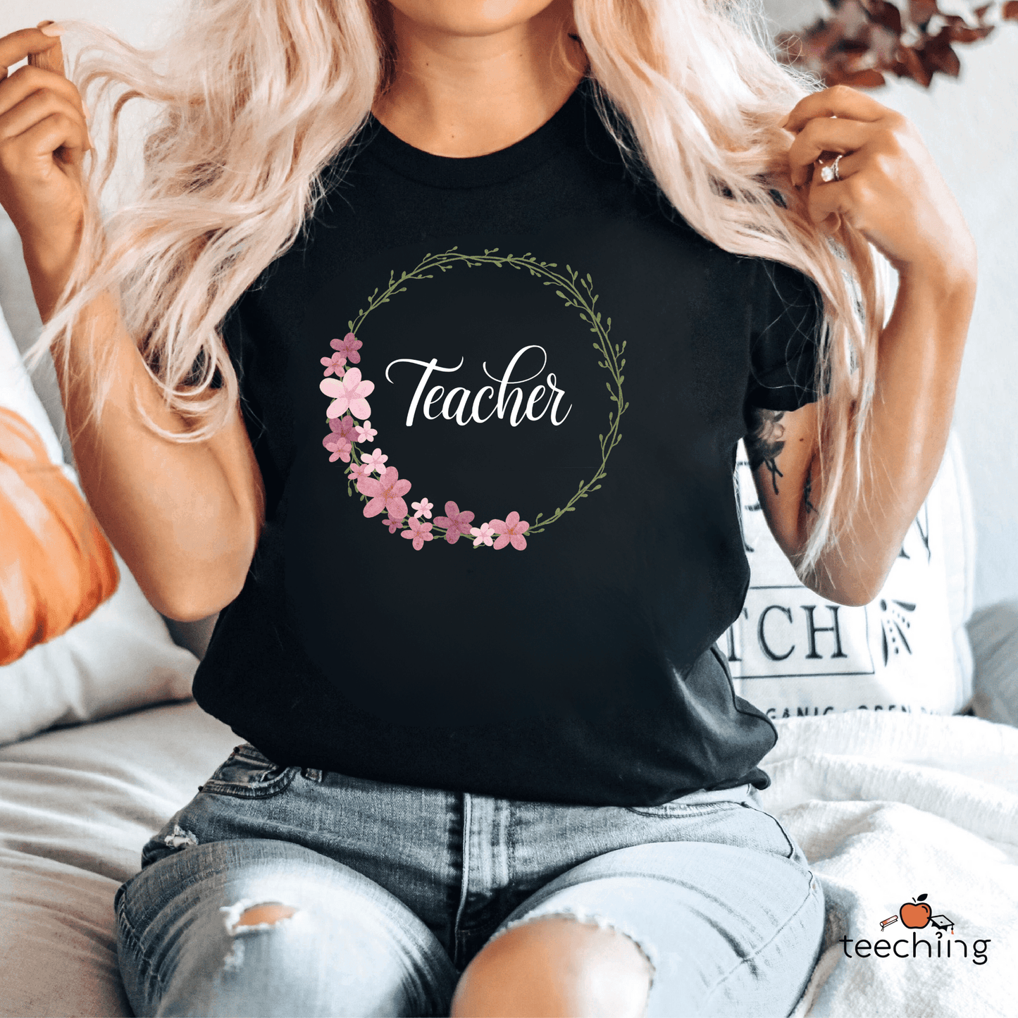 Elegant Floral Teacher T-Shirt